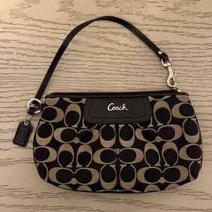 Coach Signature Black and Tan Shoulder Bag